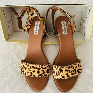 Steve Madden sandals size 10